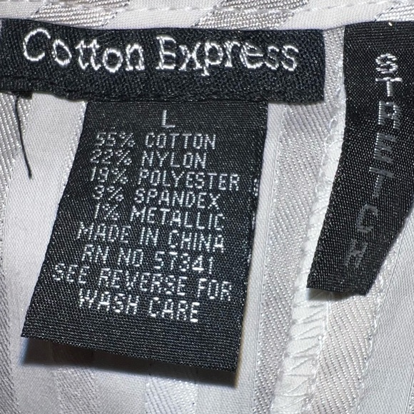 𝐂𝐎𝐓𝐓𝐎𝐍 𝐄𝐗𝐏𝐑𝐄𝐒𝐒 | WHITE AND SILVER STRIPED STRAPLESS METALLIC TOP - Picture 6 of 8